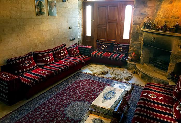 El Achkar Guesthouse Beit ed-Dine Eksteriør billede